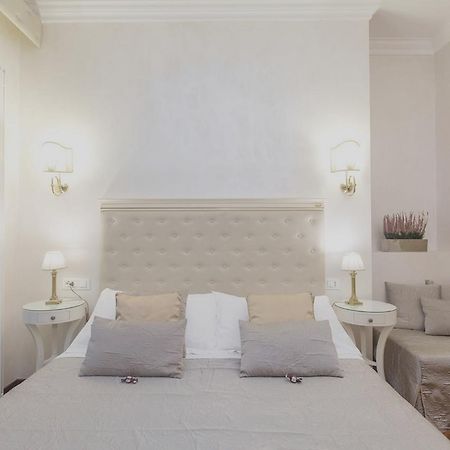Locanda Navona Рим Стая снимка